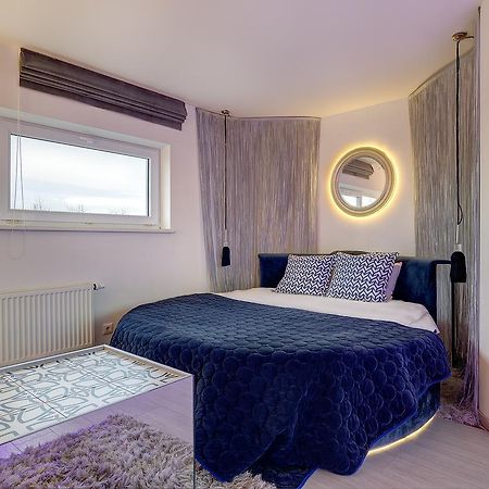 June Street Spa Apartments Vilnius Ngoại thất bức ảnh